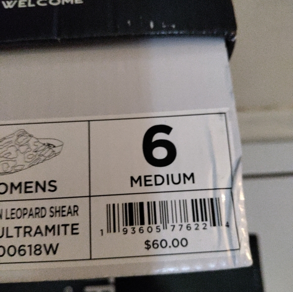 Brand new truecraft clogs - Picture 3 of 4